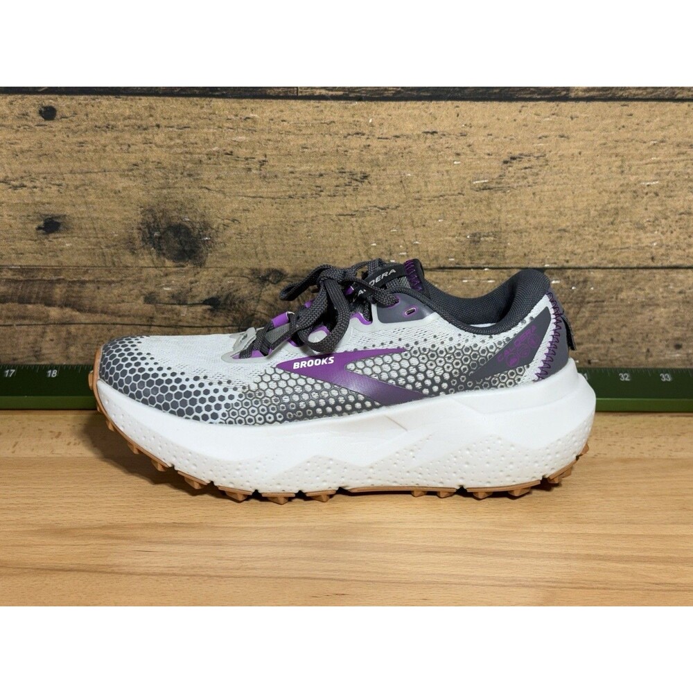 🔥BROOKS Caldera 6 Women’s Trail Running Hike Shoes Oyster Pearl Purple- RARE